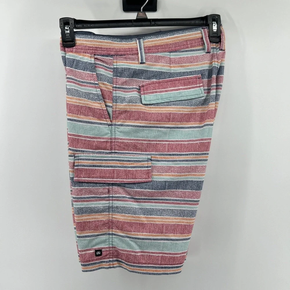 MICROS Shorts Men's 34 Multicolored Stripes Flat Front Lightweight Small Hole